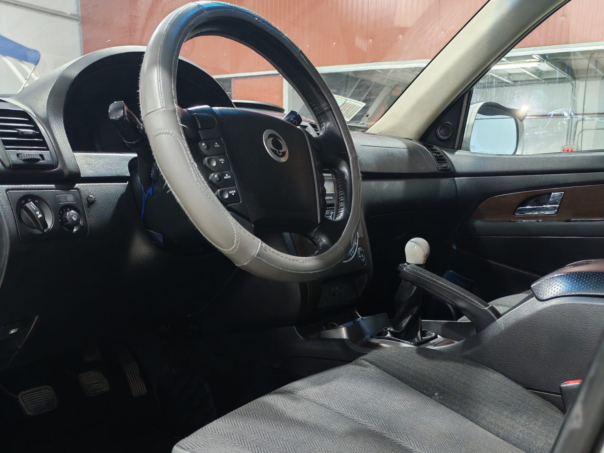 SSANGYONG REXTON